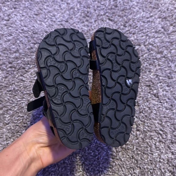 Kids birkenstock patent leather sandals - Picture 4 of 4